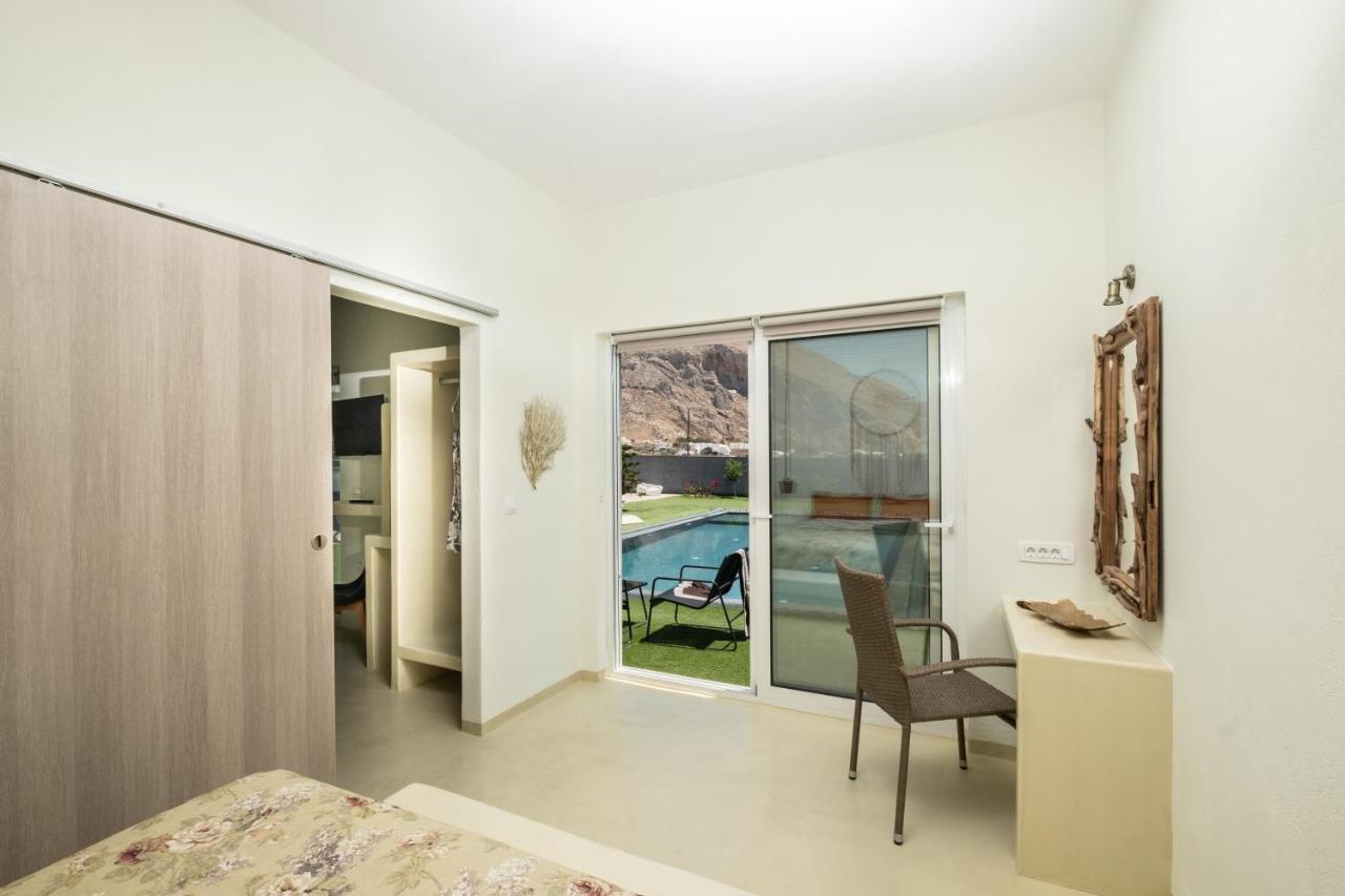 Sagma Villas Perissa  Bagian luar foto